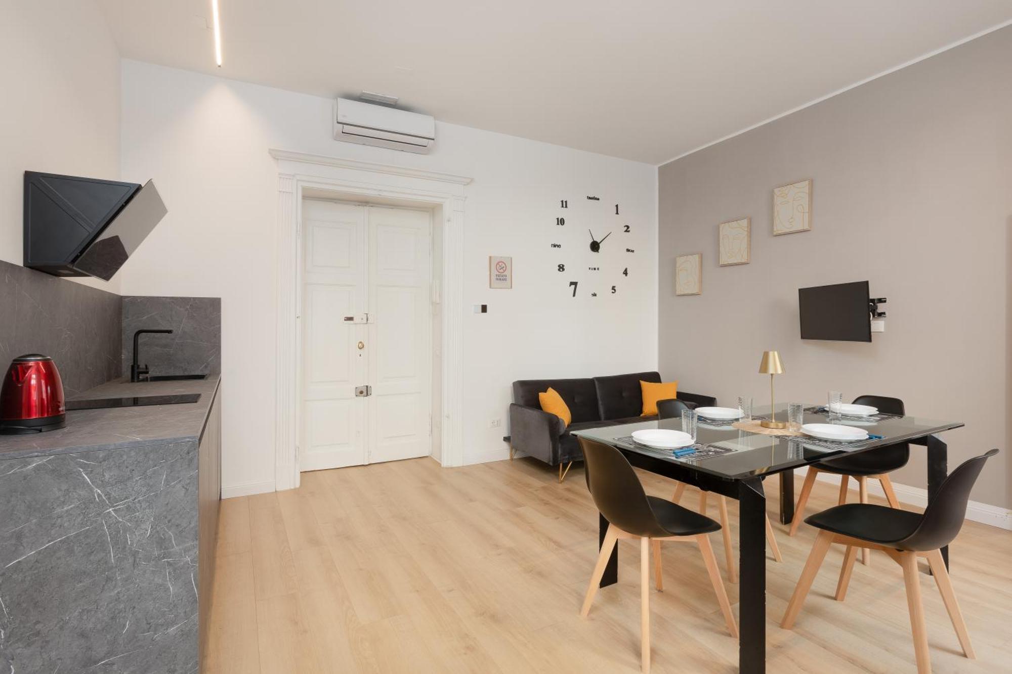 Snapstay Luxury Apartments In Centro A טריאסטה מראה חיצוני תמונה